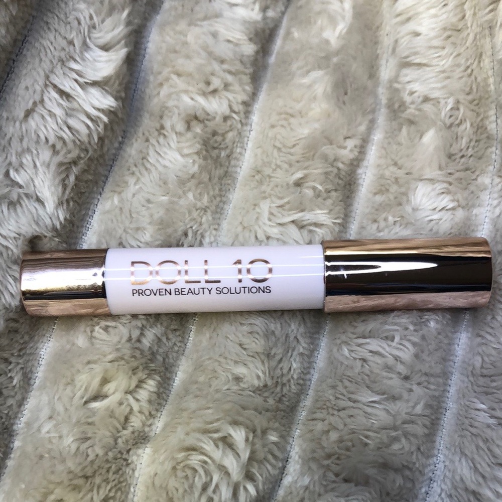 Doll 10 I CAN! color Proven Beauty Solutions Lip Crayon